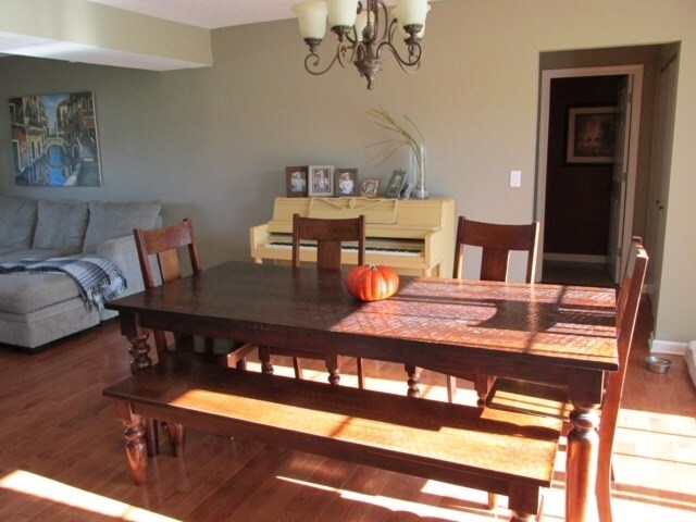 Foto del edificio - 1060 Hutcherson Ln