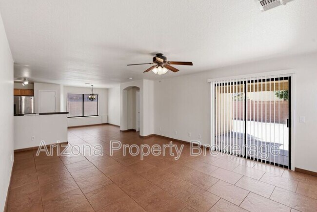Foto del edificio - 10249 E Calypso Ave