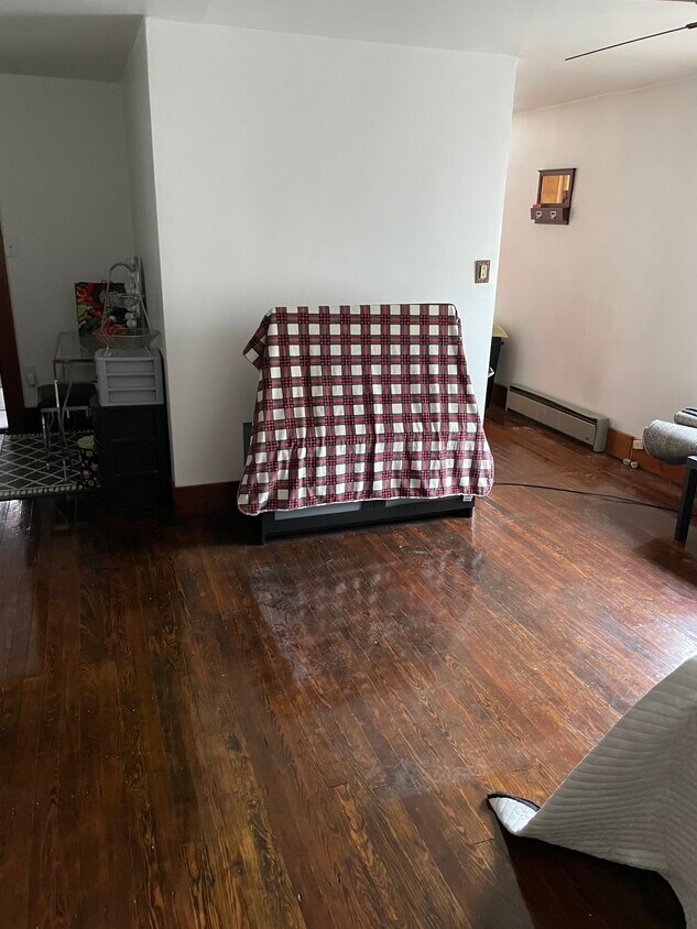 3661 Dr Unit 4, Weirton, WV 26062 Apartments in Weirton, WV