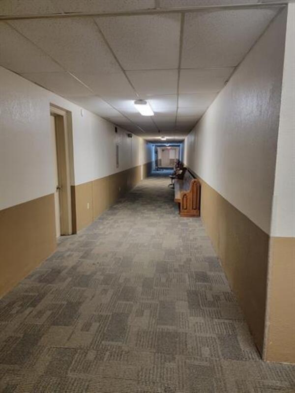Foto del edificio - 221 13th St S