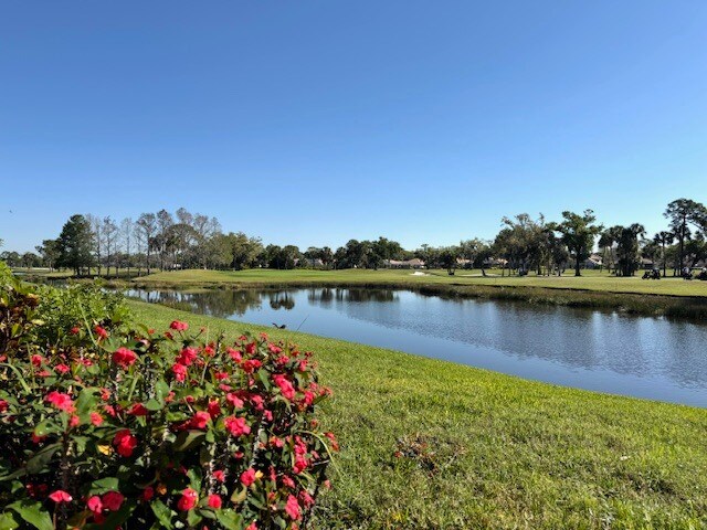 Foto del edificio - 7351 W Country Club Dr N