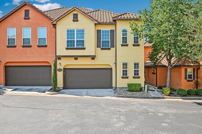 Building Photo - 12124 Terraza Cir