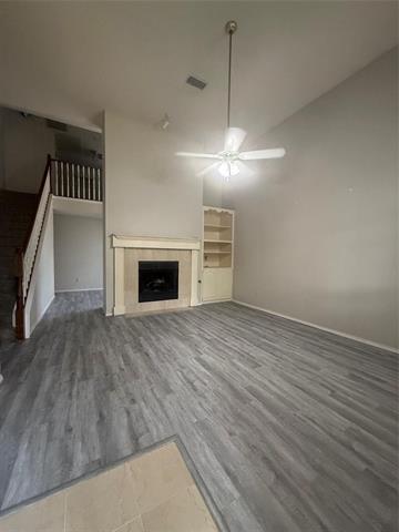 Building Photo - 553 Raintree Cir