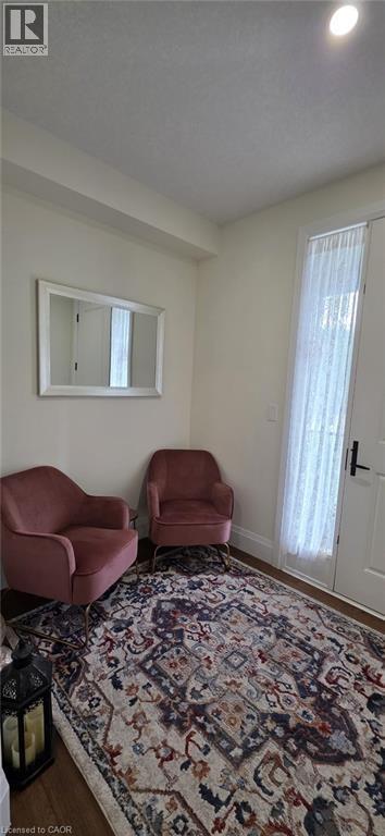 Photo du bâtiment - 1156 Swan St