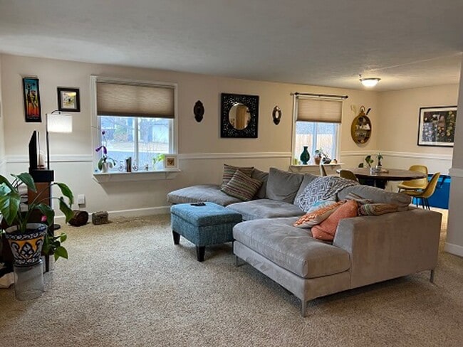 Building Photo - Comfortable Fort Collins Living with Great Outdoor Space