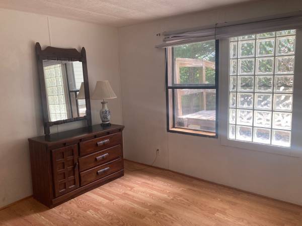 Foto del edificio - 2328 Woodland Church Rd