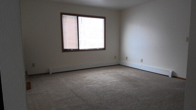 Sala de estar - 7411 Woburn Cir