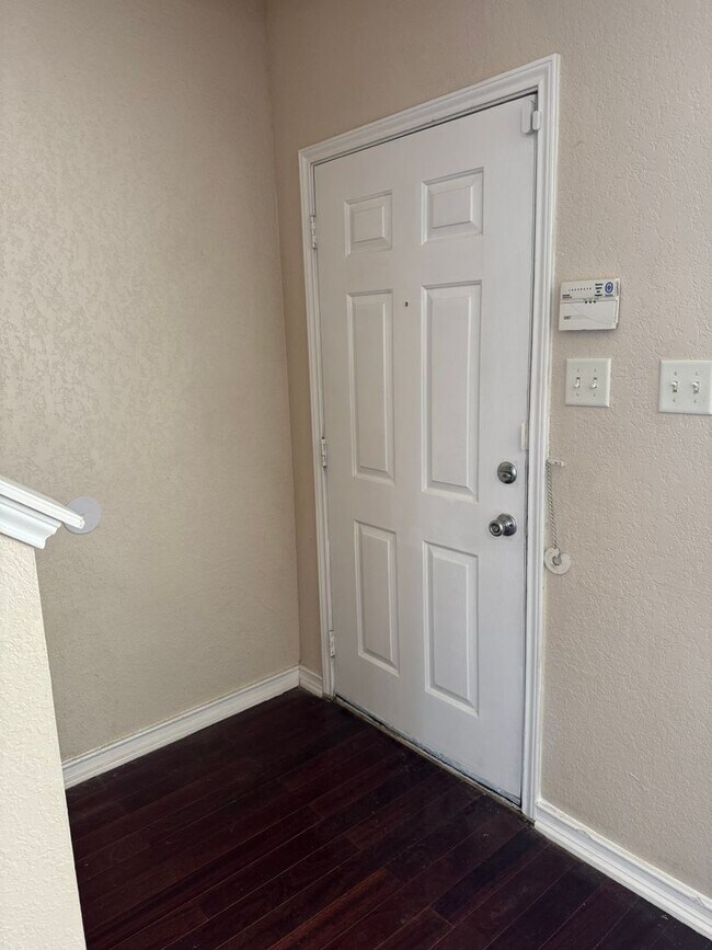 Foto del edificio - 6003 Ironmill Creek