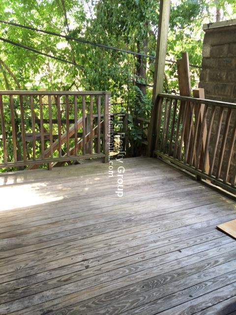 Building Photo - 10 Buckley Ave