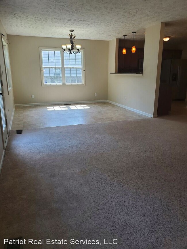 Building Photo - 4 br, 3 bath House - 4413 Scenic Pines Drive