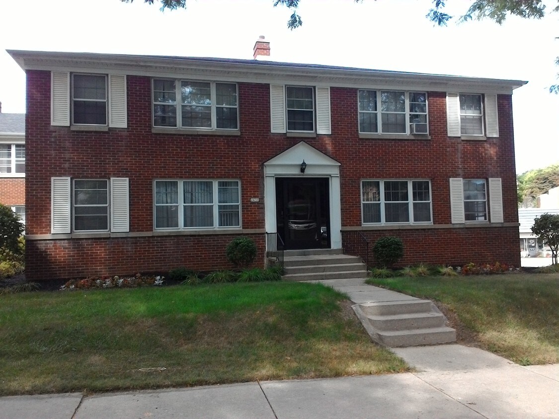 Foto del edificio - 2410 E Oklahoma Ave