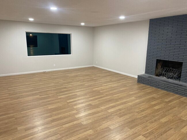 Foto del edificio - 311 NW 11th Ave