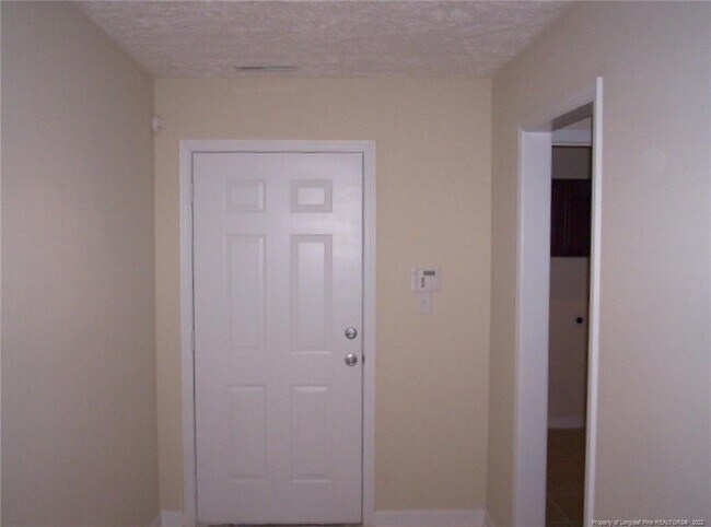 Building Photo - 1523 Drakestone Ct