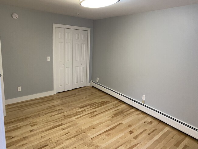 Foto del edificio - 128-130 Hammond Street