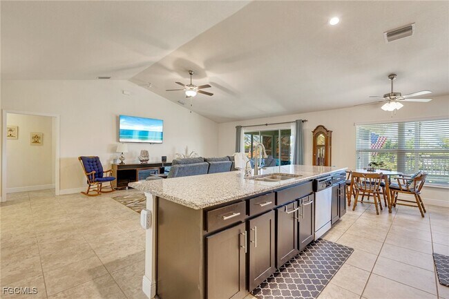 Foto del edificio - 614 SW 31st Terrace