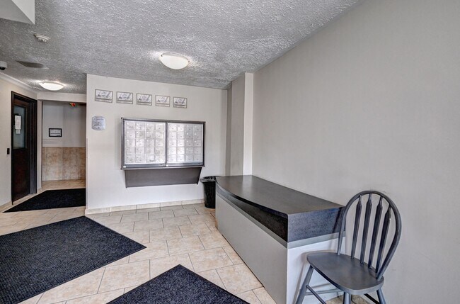 Photo du bâtiment - Dawson Road Apartments