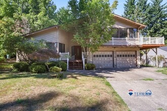Building Photo - 2216 Dublin Dr NW