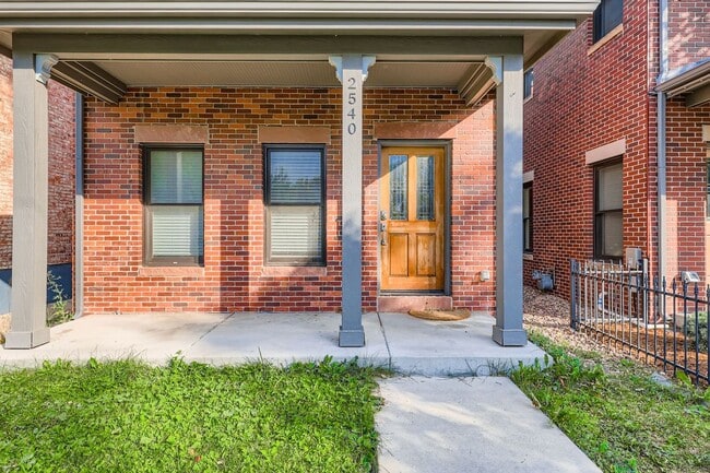 Foto del edificio - Great Home in Curtis Park, Just blocks to ...