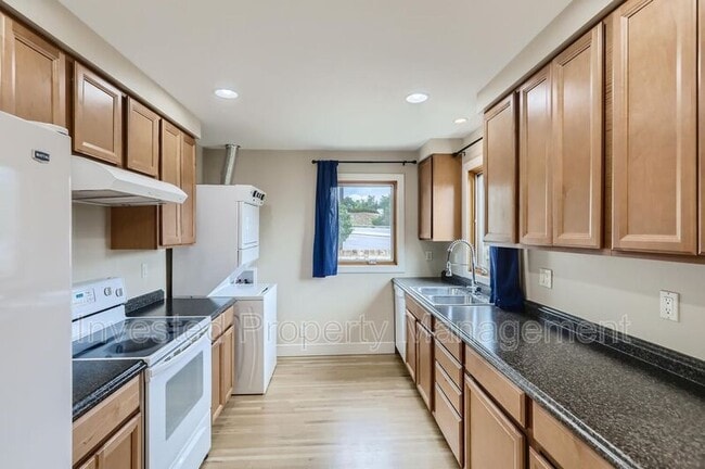 Photo - 3580 S Marion St Apartment