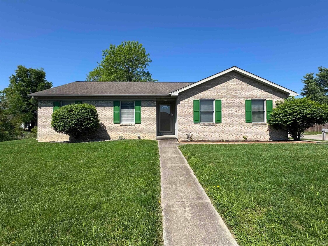 Primary Photo - 6155 Glacier Dr