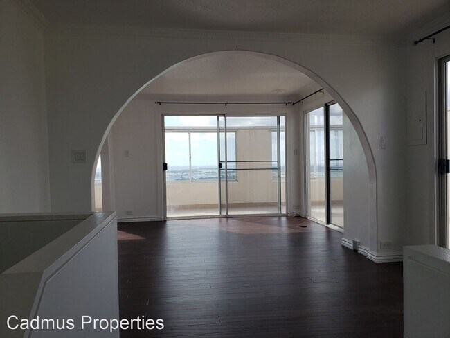 Foto del edificio - 3 br, 2 bath House - PEARLRIDGE SQUARE APT...
