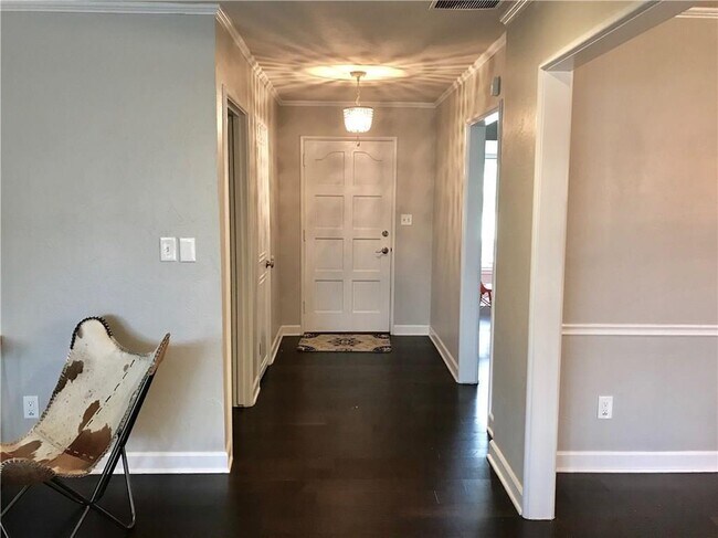 Building Photo - 1505 Brighton Ave