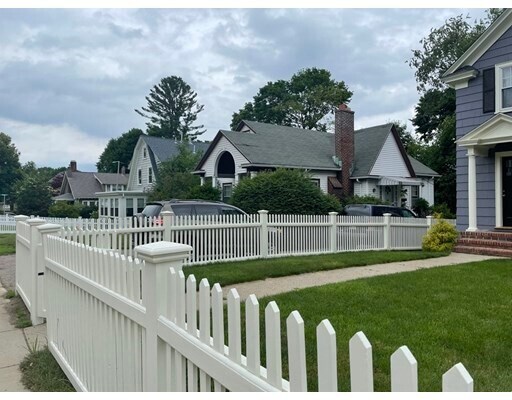 Foto del edificio - 173 Corey St