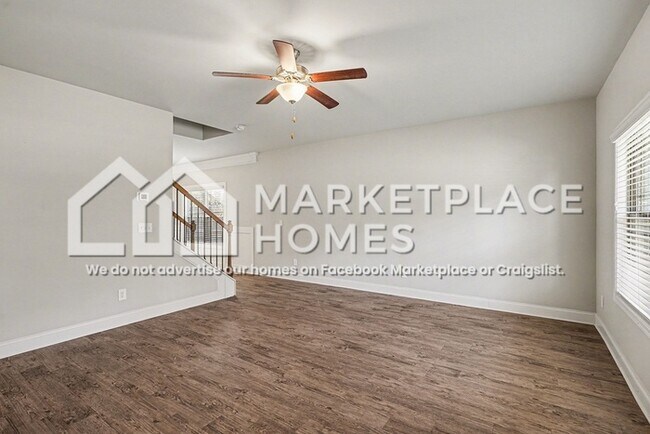 Foto del edificio - 845 Crescent Ln