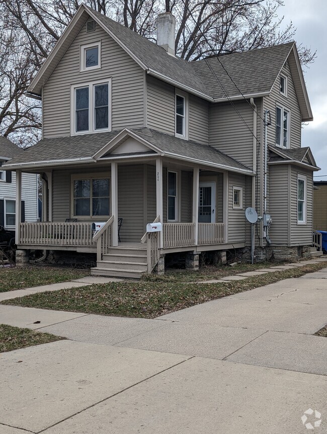 Building Photo - 204 N State St