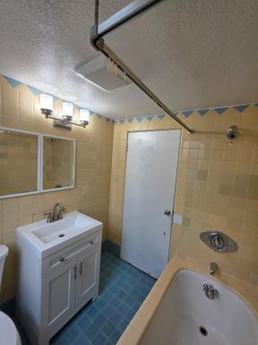 Foto del edificio - Afordable 2 Bedroom Apt. located Beacon Hill Near International District