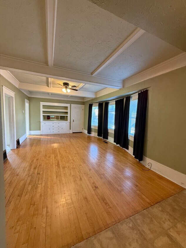 Primary Photo - Vintage Victorian-Style Home | 3 Bed | 2 B...