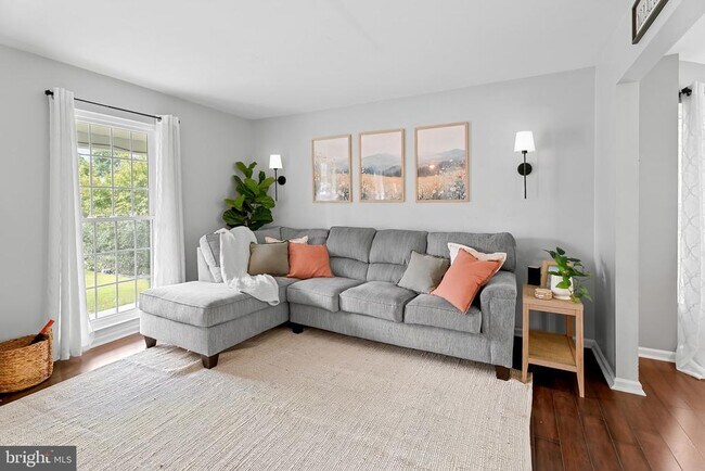 Foto del edificio - 6602 Gooseander Ct