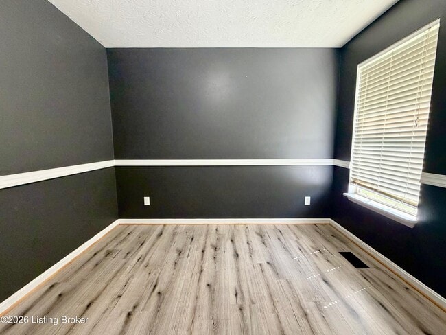 Foto del edificio - 319 Holly Marie Dr