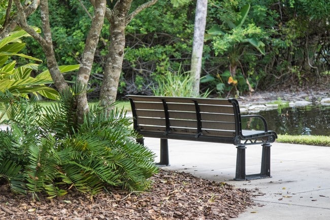 Building Photo - Imperial Palms Apartments