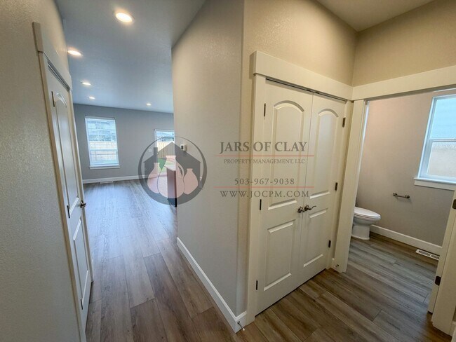 Foto del edificio - 1329/1331 #2023-LL765