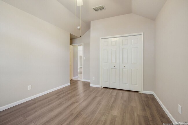 Building Photo - 1136 Berry Creek Dr