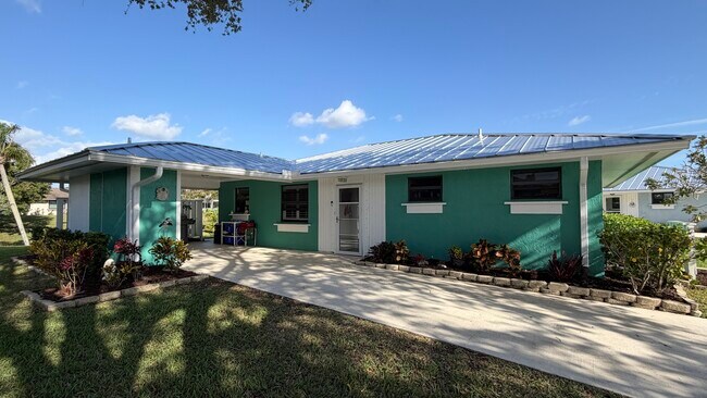 Foto del edificio - 5227 SE Sea Island Way
