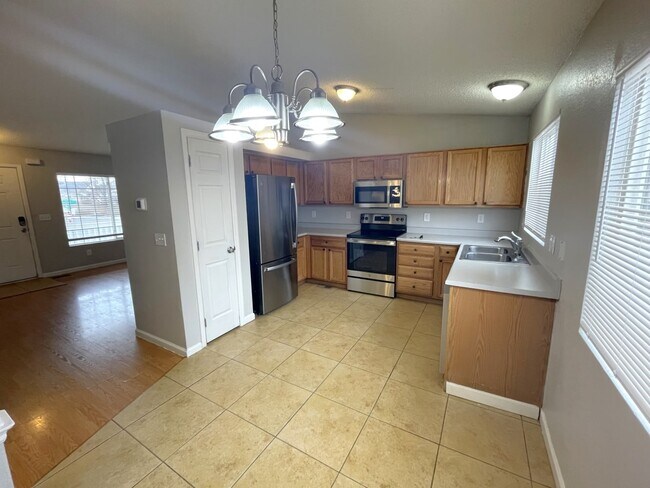 Building Photo - 5103 Jasper Ct