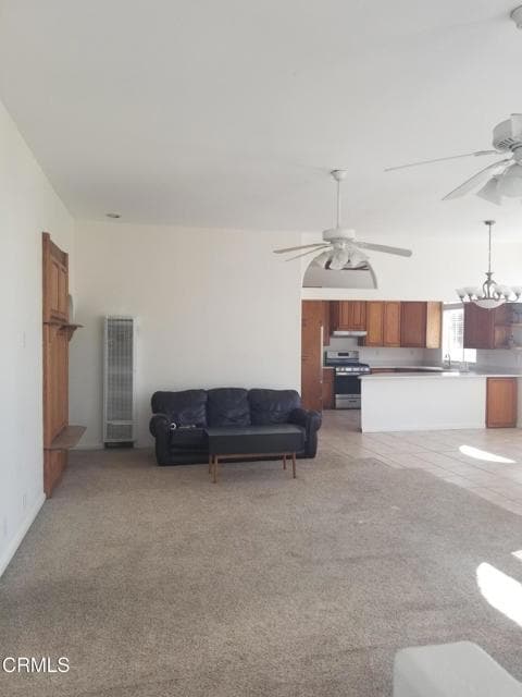 Foto del edificio - 165 S Santa Rosa St