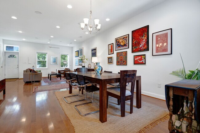 Foto del edificio - 1629 New Jersey Ave NW