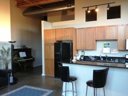 Foto del edificio - 400 Mills Ave