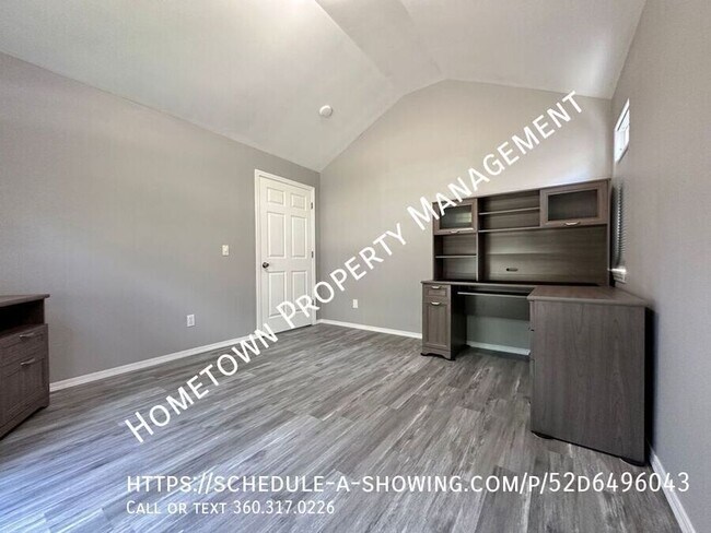 Building Photo - 5036 Chambers Creek Loop SE
