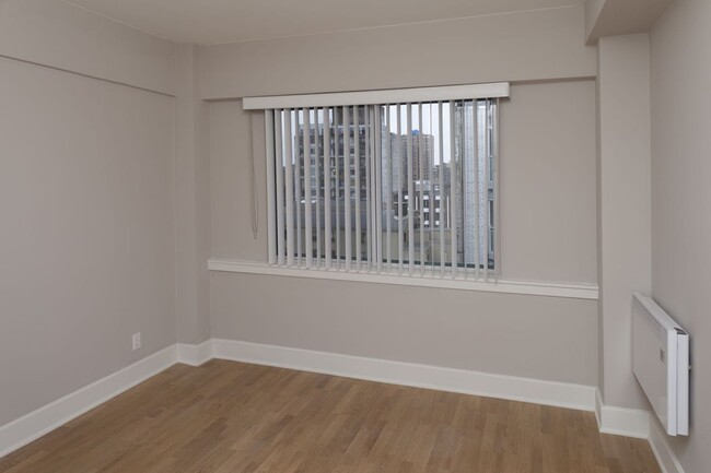 Building Photo - 3455 Rue Aylmer
