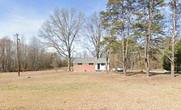 Building Photo - 7992 Lester Rd