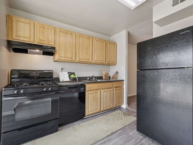 Cocina - Hickory Hill Apartments
