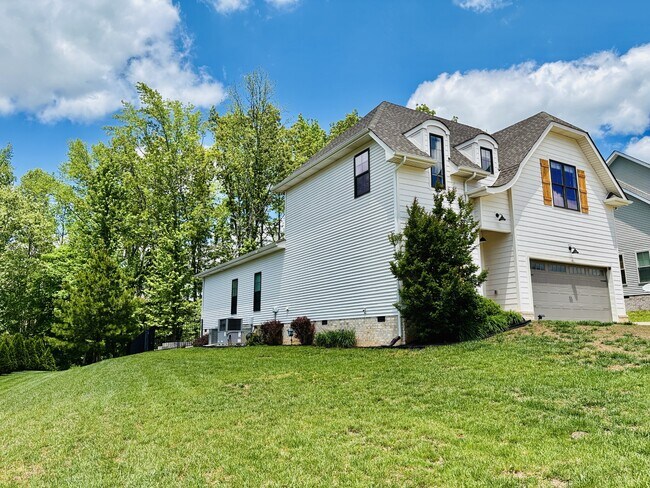Foto del edificio - 1268 Easthaven Dr