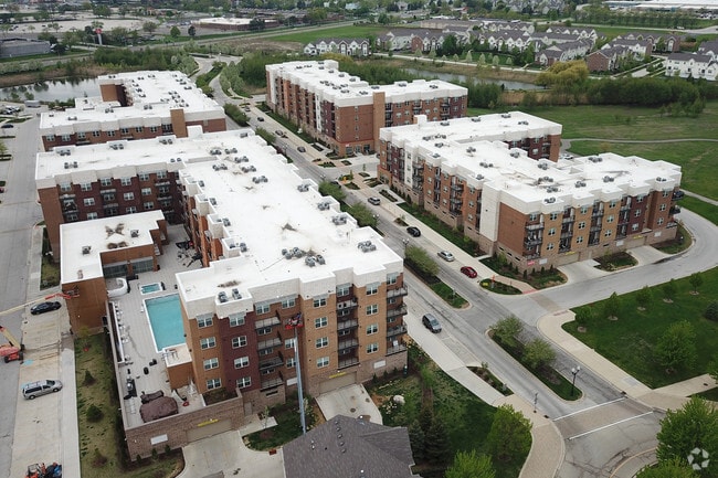 Rooftop Amenities - 500 Station