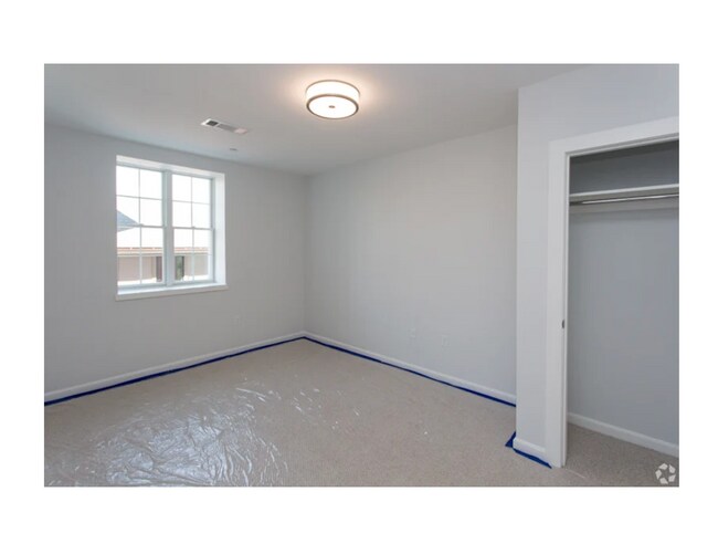 Building Photo - 1540 Commonwealth Ave