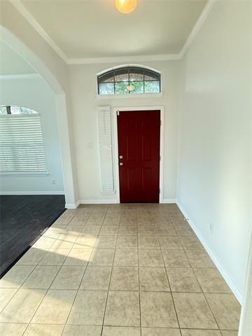Foto del edificio - 8315 Summerset Dr