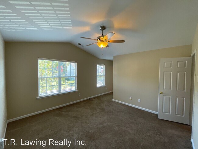 Foto del edificio - 3 br, 2.5 bath House - 5510 Henderson Oaks...